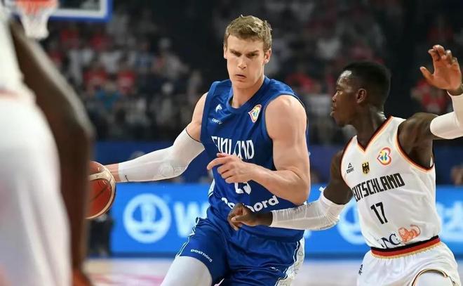 的深度融合 的深度融合