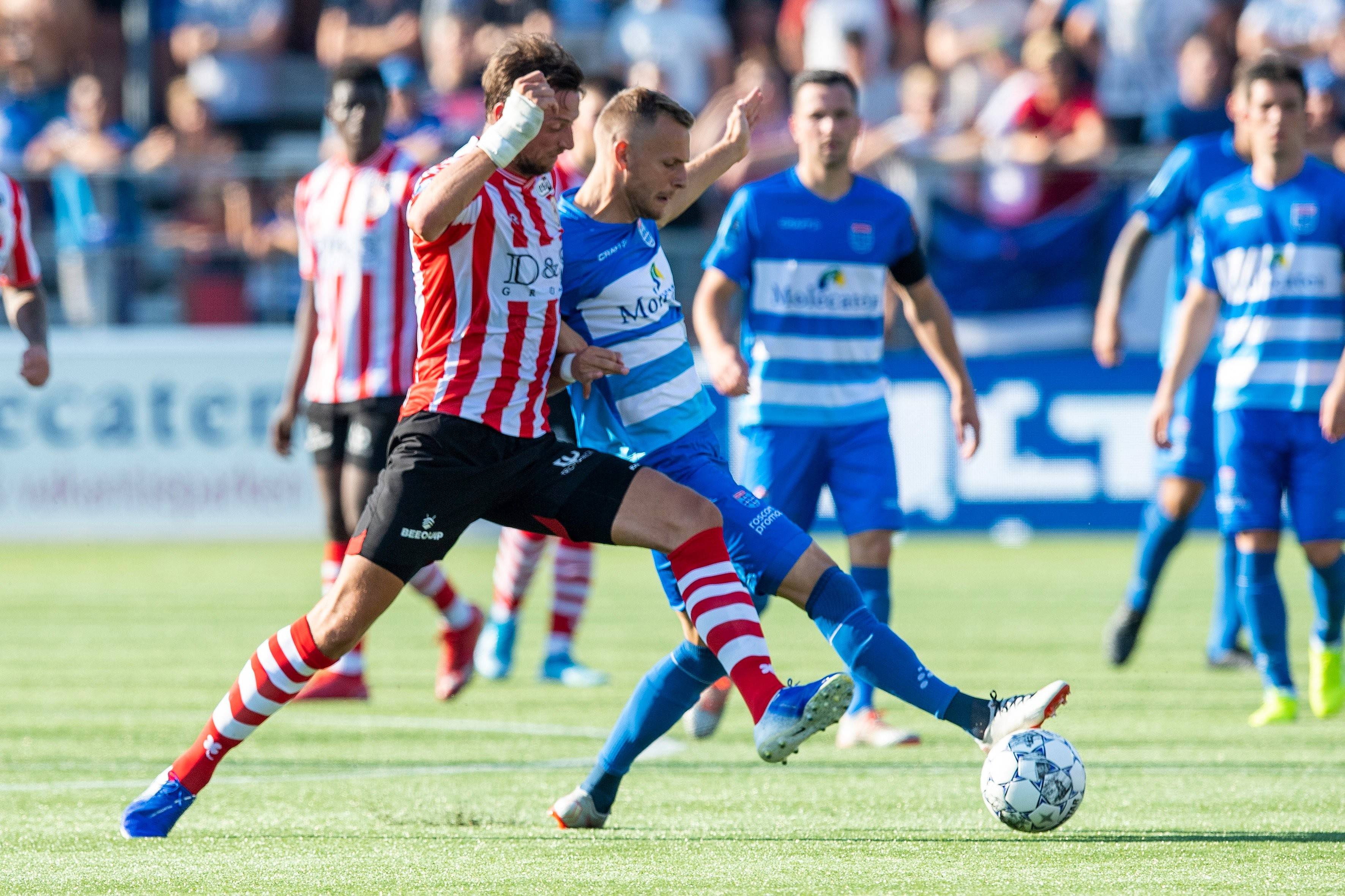 出了令人震 出了令人震