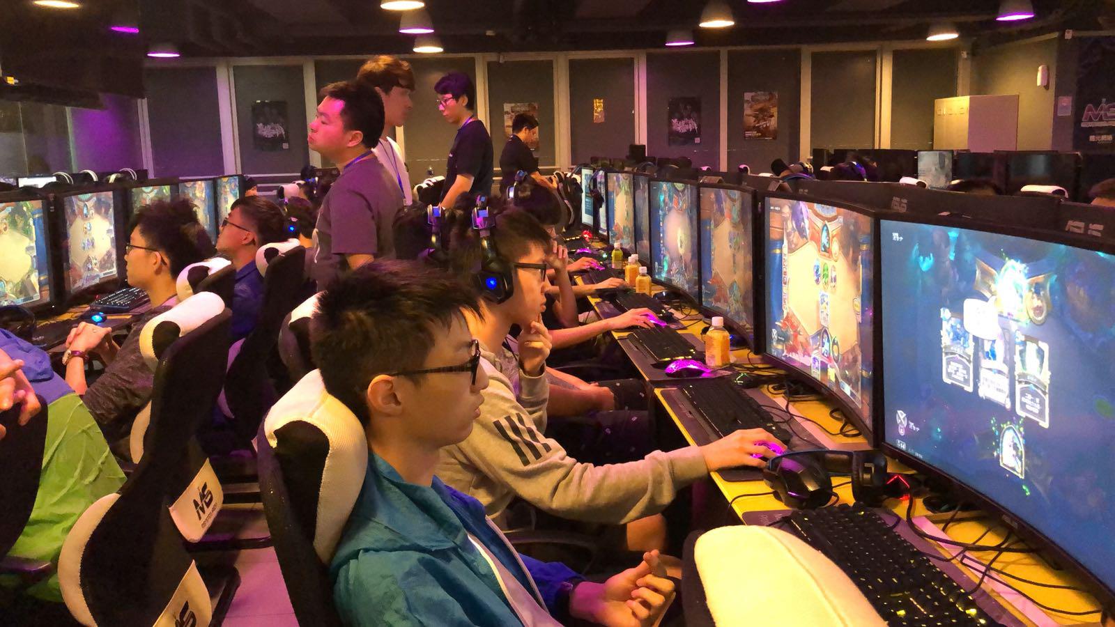 前者靠压迫 前者靠压迫